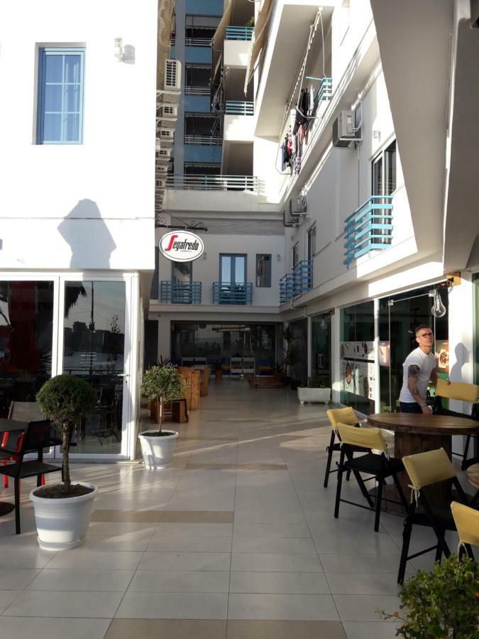 Meni'S Family Apartament Sarandë 외부 사진